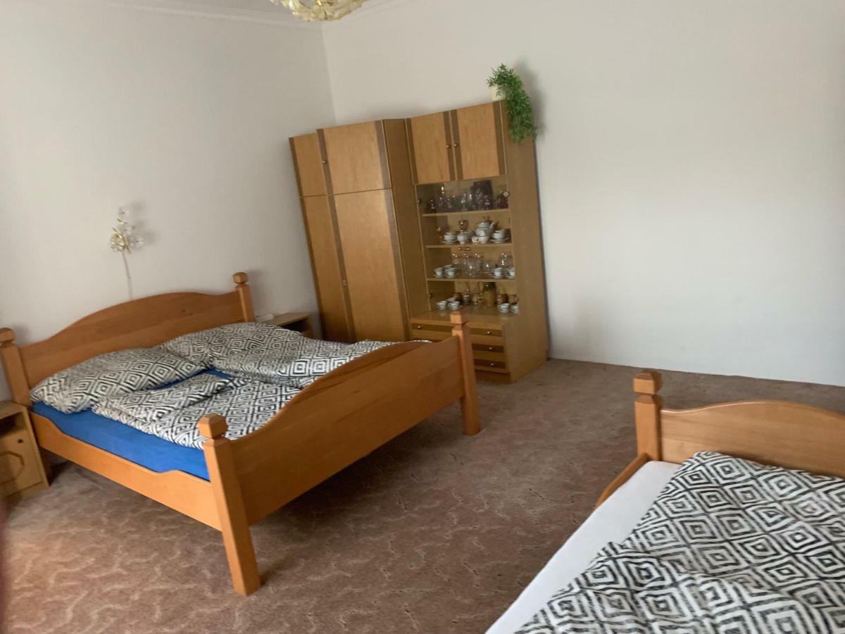 Viktor Apartmanhaz Zamárdi Dış mekan fotoğraf