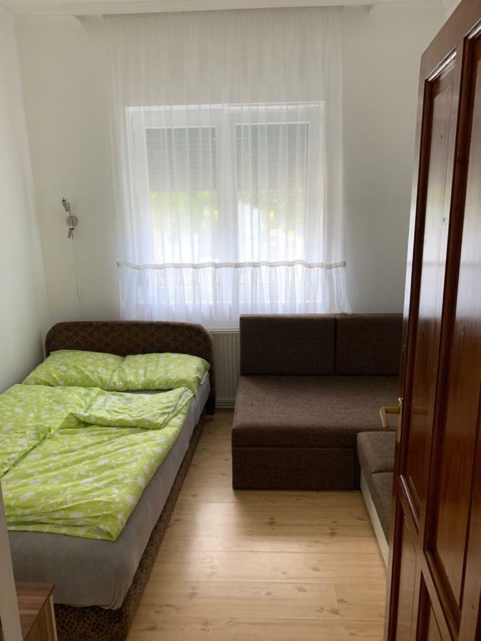Viktor Apartmanhaz Zamárdi Dış mekan fotoğraf